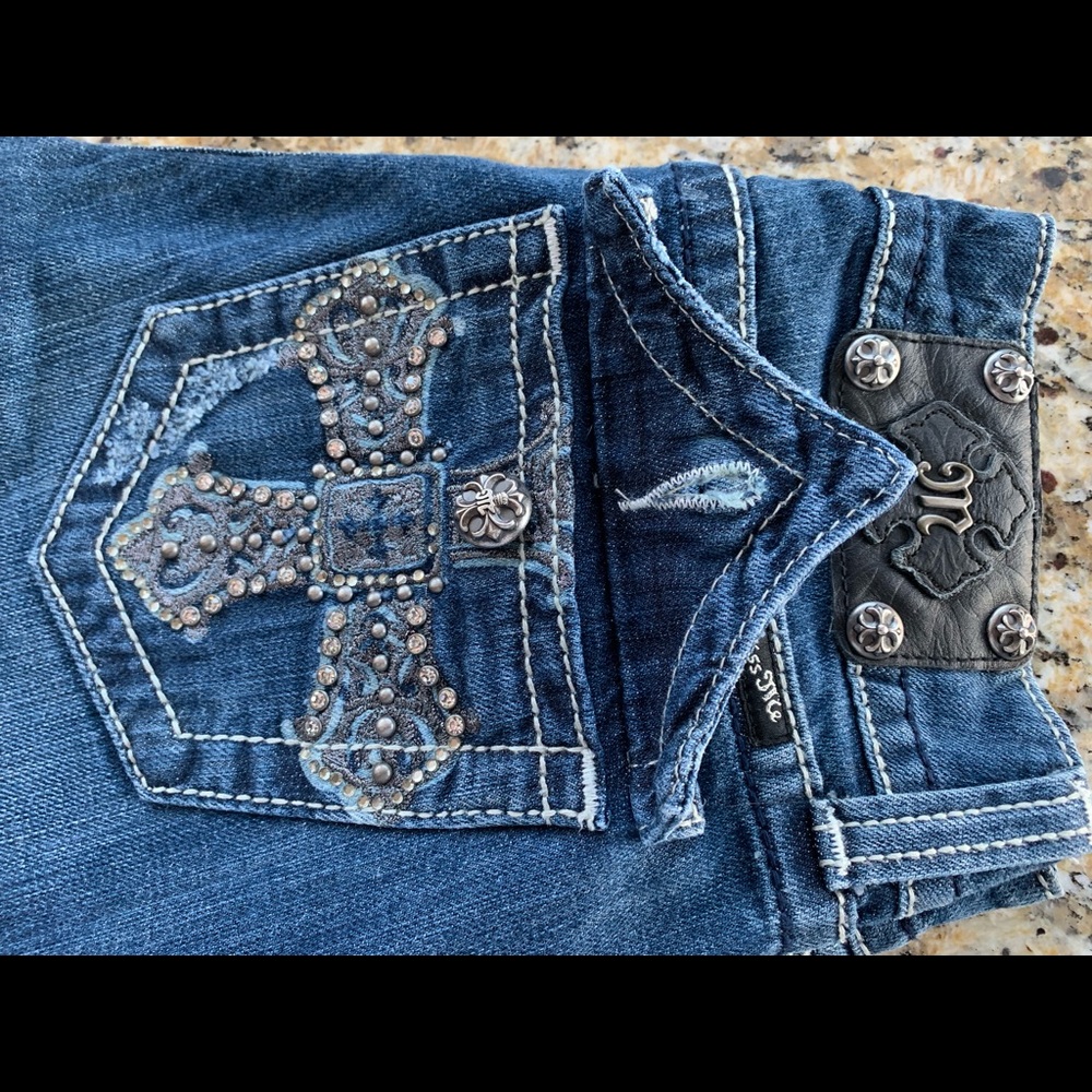 Miss Me Bootcut Jeans size 27